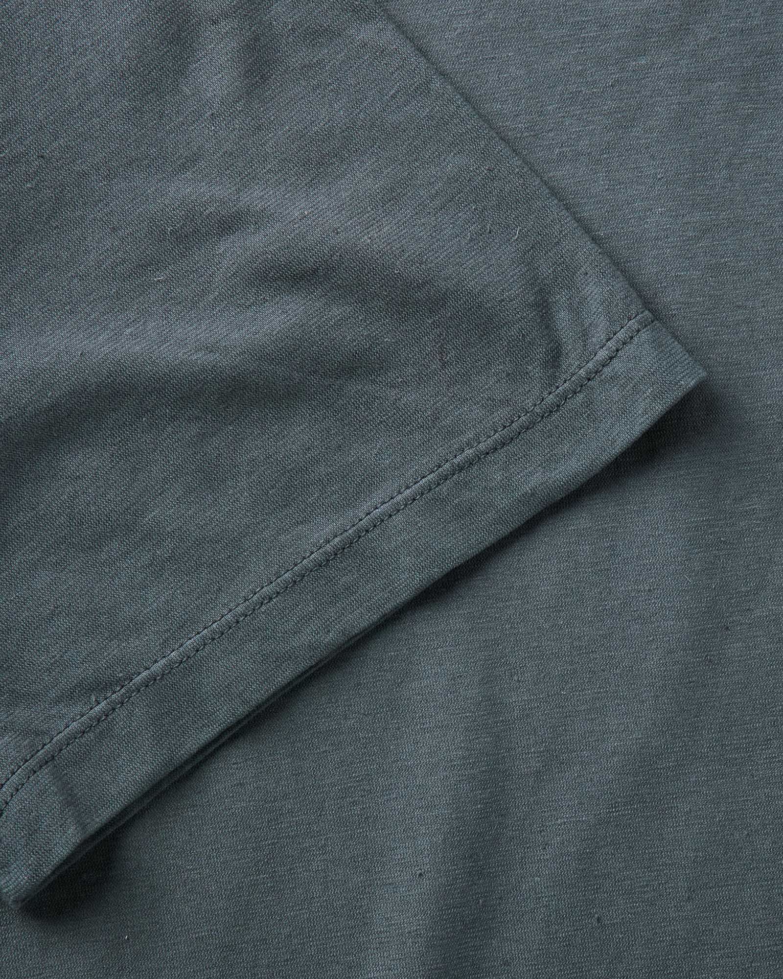The Cotton Hemp Tee in Navy - Image 5